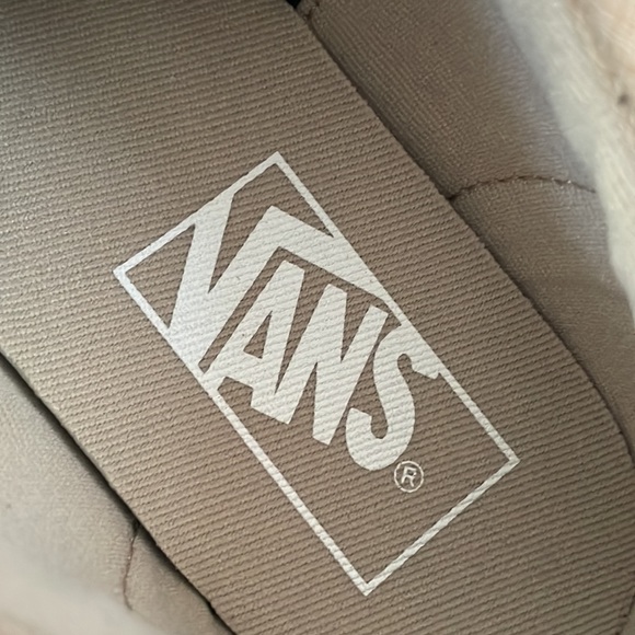 NEW • Vans Atwood Low in Tan - Picture 7 of 9